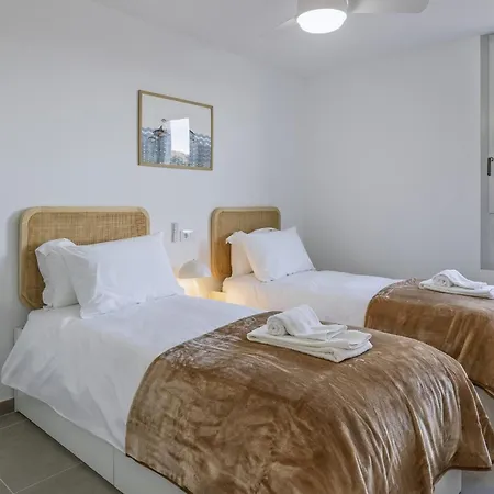 Aquamar Apartman *